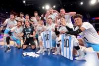 Jugadores de Argentina de vóleibol celebraron su triunfo ante Francia