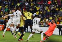 La última jugada del partido entre Ecuador y Uruguay fue la única polémica