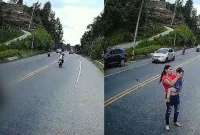 En un sorprendente video se muestra cómo dos motos atropellan a una niña 