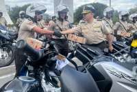 Municipio de Quito entregó 128 motocicletas a la Policía Nacional
