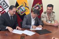 El Metro de Quito y Ecu 911 firmaron un convenio para la seguridad de pasajeros.