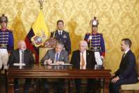 El presidente Guillermo Lasso firmó las concesiones este 21 de noviembre del 2023.