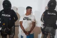 Alias 'Yuca' fue detenido para después trasladarlo a una unida de la Policía. 