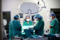 Se entregaron nuevos equipos quirúrgicos al Hospital Eugenio Espejo de Quito.