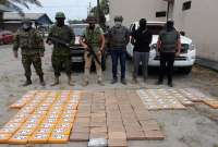 La Fuerzas Armadas capturaron un cargamento de drogas durante un control en Lago Agrio.