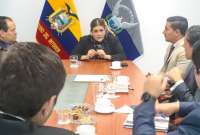 La ministra de Gobierno, Mónica Palencia, presidió la reunión para la creación de esta unidad investigativa.