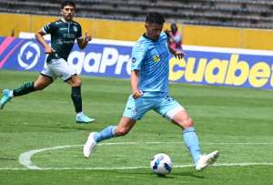 El equipo expresó que jugarán "bajo protesta" debido a su desacuerdo con una decisión de la Comisión Disciplinaria de la Federación Ecuatoriana de Fútbol (FEF).