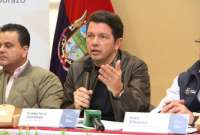 Francisco Jiménez, ministro de Gobierno, presentó tres preguntas adicionales para la Consulta Popular. 