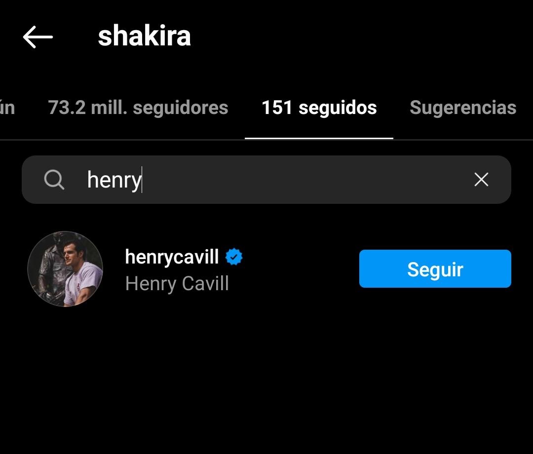 Shakira sigue a Cavill Shakira