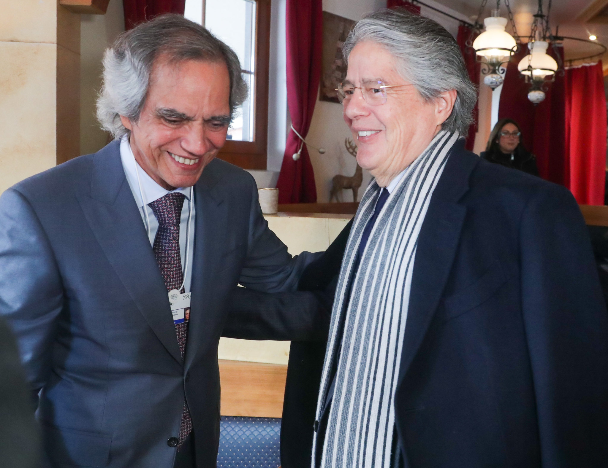 , Enrique Razon, chairman del Grupo ICTSI junto al presidente Guillermo Lasso.