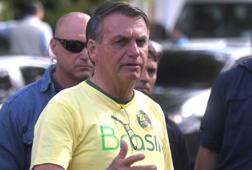 Bolsonaro amenaza opositores y promete 