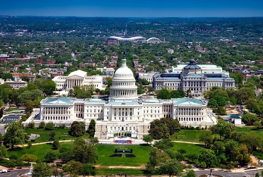 Alcaldesa de Washington pide reforzar la seguridad en el Capitolio antes de la investidura de Biden