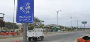 Fotorradares causan malestar de conductores en Manta