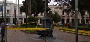 Uno de los hidrantes del parque Maldonado, frente al Municipio de Riobamba.
