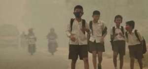 El sur de Asia tiene el mayor n&uacute;mero de ni&ntilde;os viviendo en ese tipo de &aacute;reas con cerca de 620 millones.