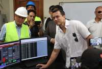 El presidente Daniel Noboa verificó el mantenimiento en la central térmica. 