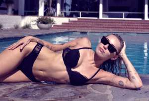 Miley Cyris lanza un tema con una indirecta a su ex Liam Hemsworth