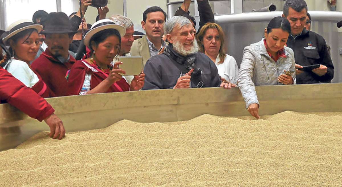 La planta de quinua tuvo una inversi&oacute;n de $ 600 mil y acoger&aacute; a 750 productores, de 53 comunidades, de los cantones Alaus&iacute;, Riobamba, Colta y Guamote. Foto: Elizabeth Maggi / El Tel&eacute;grafo
