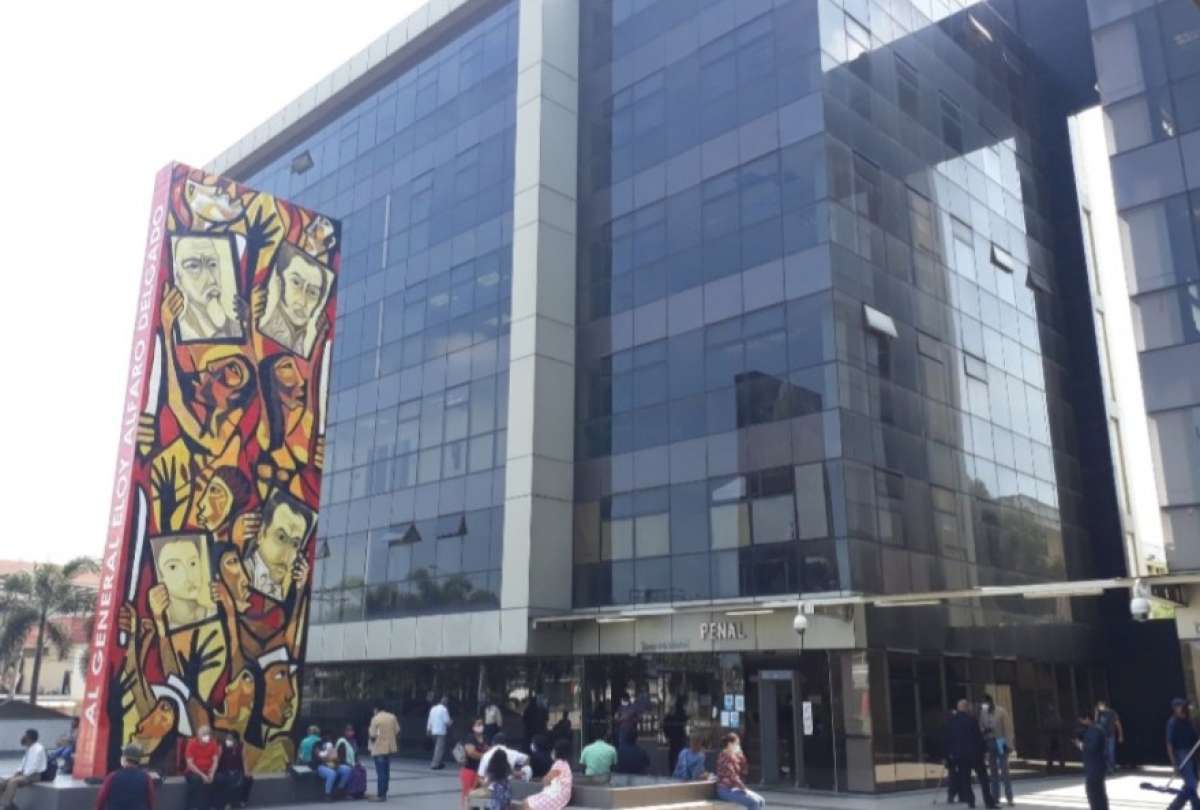 Juez dispone prisi&oacute;n preventiva para dos presuntos implicados en el caso de corrupci&oacute;n Isspol