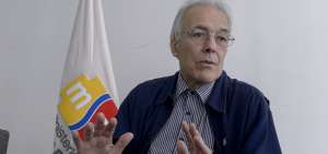 Comisi&oacute;n valorar&aacute; la compra de los medicamentos b&aacute;sicos