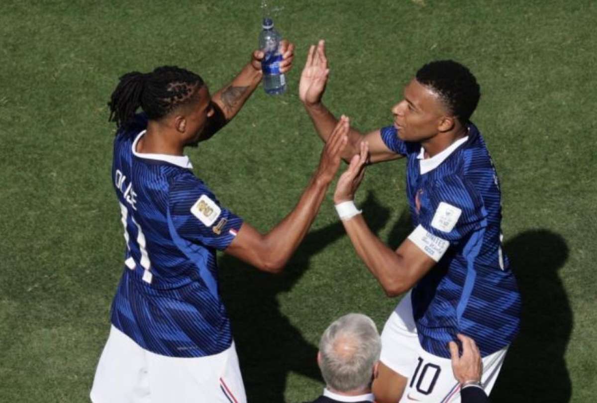 EN VIVO: Francia vs. Irak ya se enfrentan en el Grupo