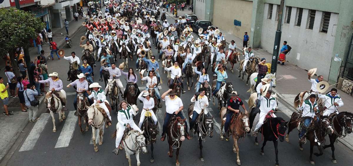 Cientos de jinetes de las principales haciendas del Litoral ecuatoriano formaron parte del desfile que se desarroll&oacute; el pasado fin de semana.