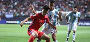 Argentina roza nuevo fracaso mundialista tras perder ante Corea del Sur