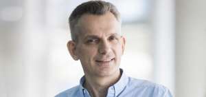 Experto predice un mundo dominado por la inteligencia artificial y robots