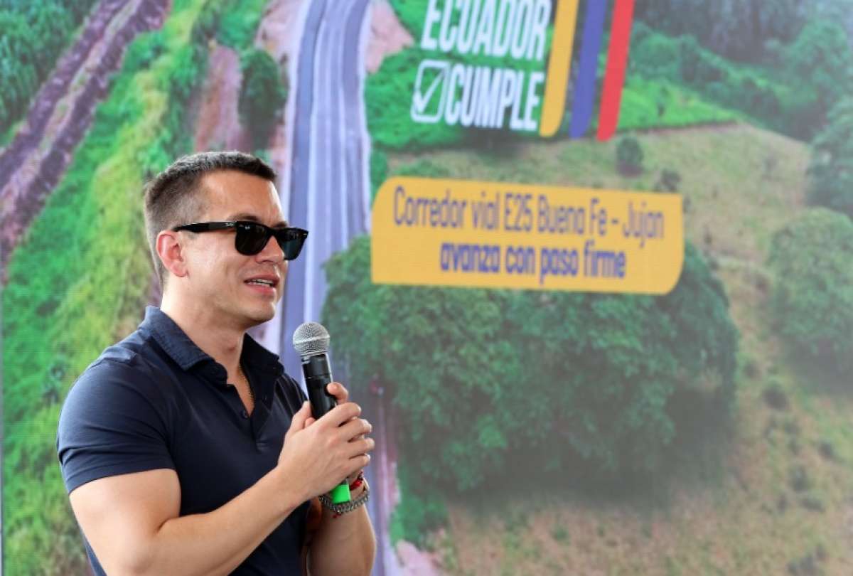 &ldquo;Los R&iacute;os es el coraz&oacute;n productivo&rdquo;: Daniel Noboa recorre obra vial clave en la E25