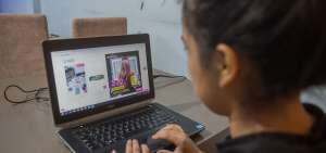 Miedo a ser enga&ntilde;ado, a entregar informaci&oacute;n personal, preferencia a ver lo que se compra y desconfianza en el pago son algunas barreras del ecommerce.