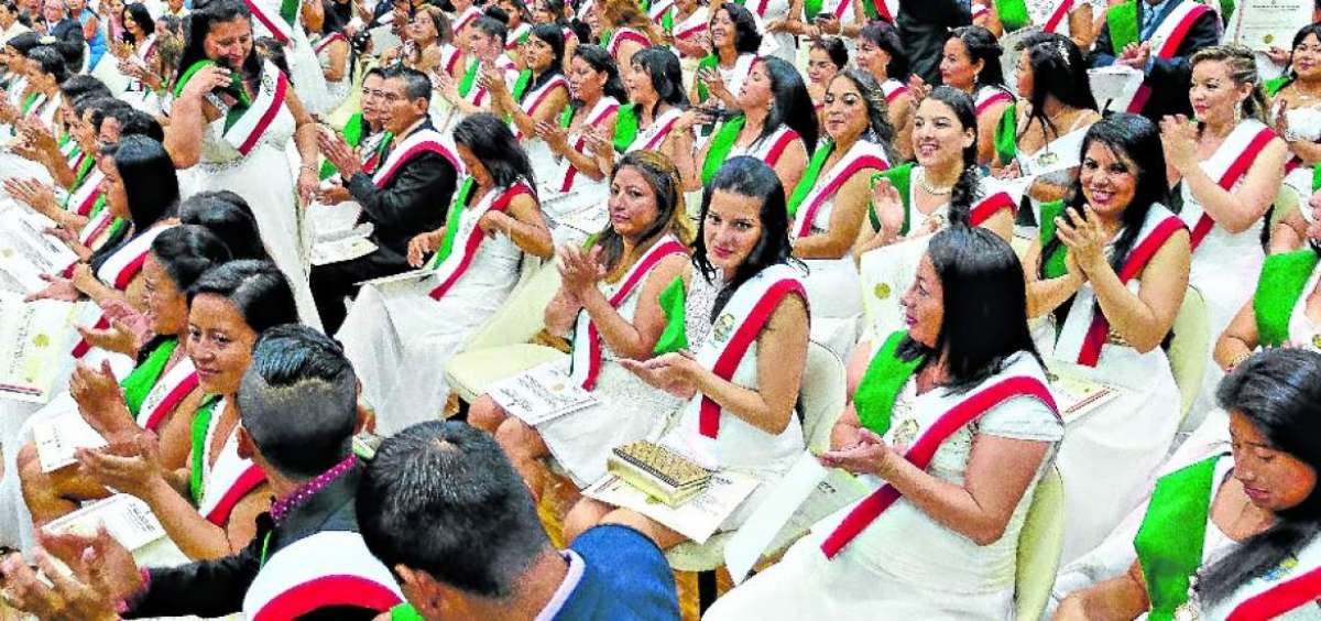 Manab&iacute; cuenta con 215 nuevos profesores