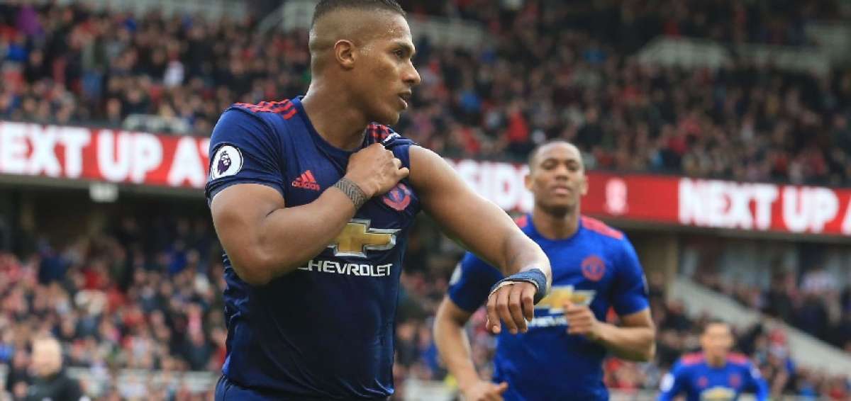 Valencia anot&oacute; en victoria del United ante el 'Boro'