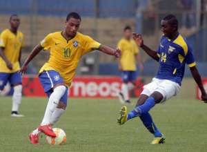 Para que Ecuador se alce como campe&oacute;n, Brasil debe empatar o perder. 