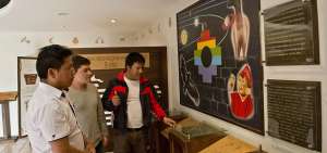 En uno de los salones del Museo Cultural, los gu&iacute;as dan charlas explicativas a los visitantes sobre la importancia de la llama en la cultura ind&iacute;gena.