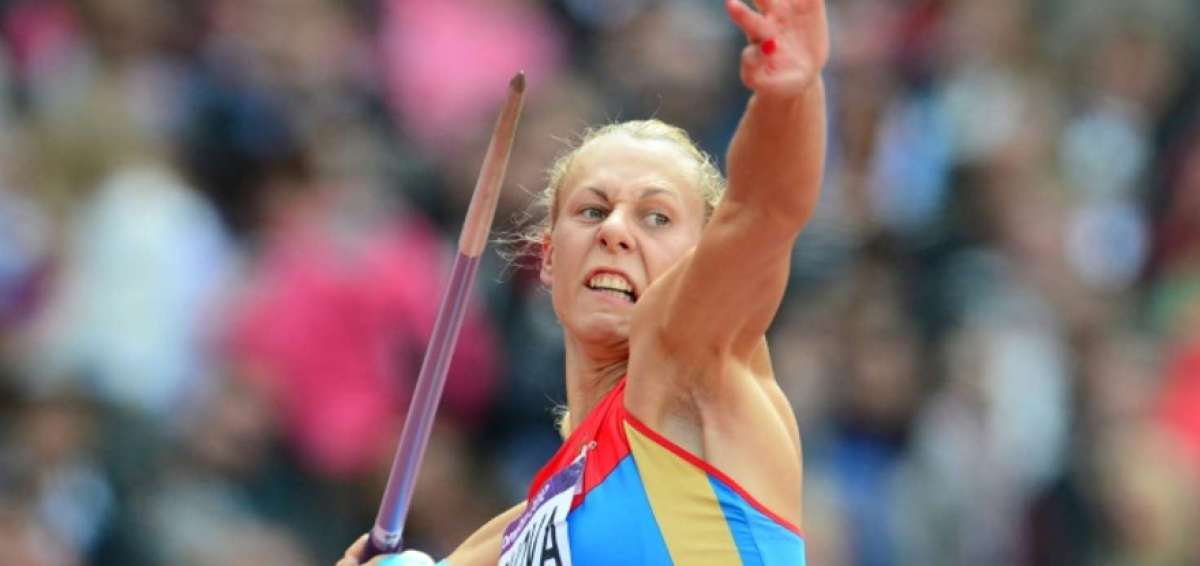 Chernova fue cuarta en Pek&iacute;n 2008, pero hab&iacute;a saltado al tercer puesto tras la descalificaci&oacute;n por dopaje de la ucraniana Ludmilla Blonska.