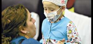Jefe de Estado recibi&oacute; distinci&oacute;n como embajador de esperanza en la lucha contra el c&aacute;ncer infantil