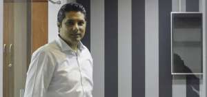 Fernando Balda, pol&iacute;tico, exasamble&iacute;sta alterno por Sociedad Patri&oacute;tica (PSP), l&iacute;der de Unidad Democr&aacute;tica