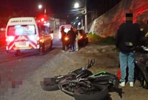 Cinco heridos tras choque múltiple de motos en Quito