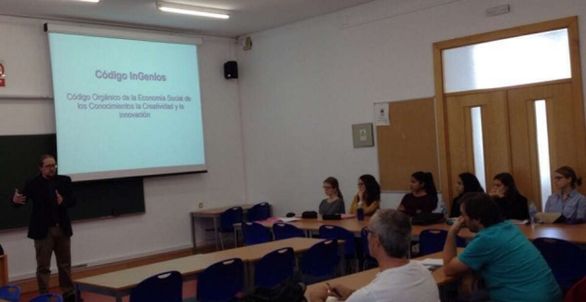 El director Ejecutivo del IEPI en Espa&ntilde;a la propuesta ecuatoriana de la Econom&iacute;a Social del Conocimiento. Foto: Cortes&iacute;a 
