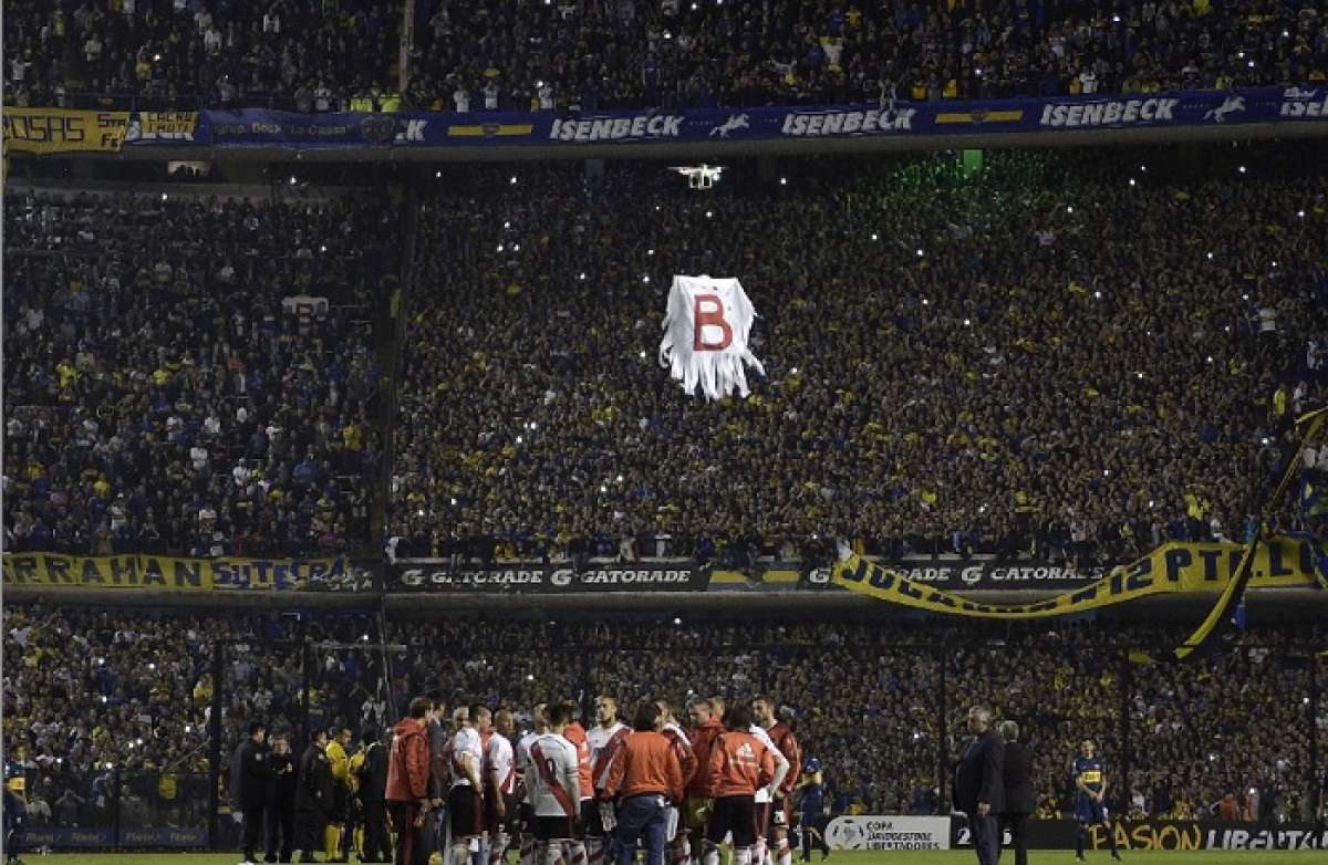  La Bombonera, clausurada tras bochornoso supercl&aacute;sico (Video)