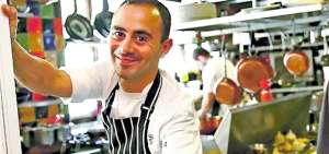 Un chef argentino-israel&iacute; ense&ntilde;a en Ecuador sabores de la vanguardia de Oriente Medio