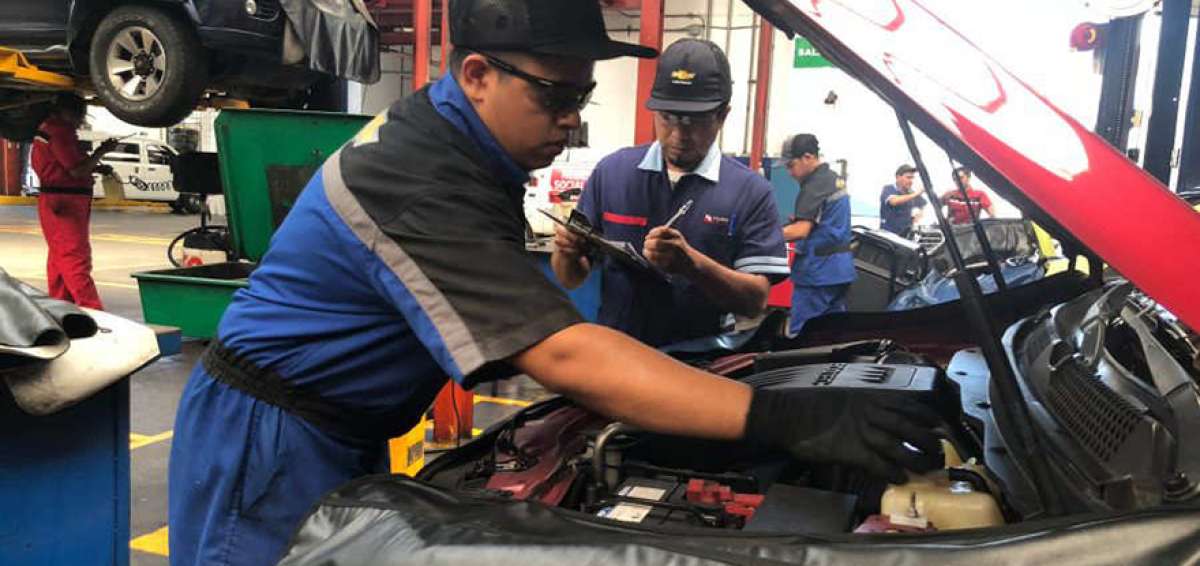 Los talleres modernos usan la tecnolog&iacute;a, para de esa forma  detectar los da&ntilde;os en los autos. Solo as&iacute; se garantiza una correcta reparaci&oacute;n.