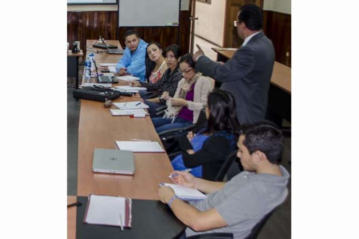 Funcionarios de la Senplades Zona 6 acuden a estos talleres de capacitaci&oacute;n.