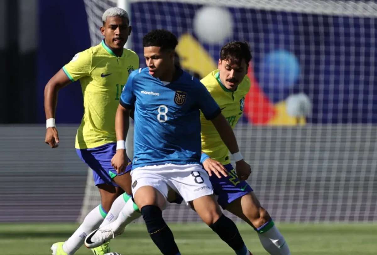 El 10 que nació entre ríos: así se forjó Patrik Mercado, joya del fútbol ecuatoriano