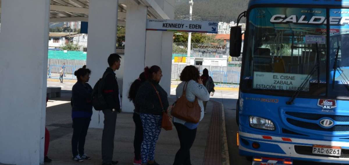 Los conductores tienen que cumplir normas para mejorar el servicio.
