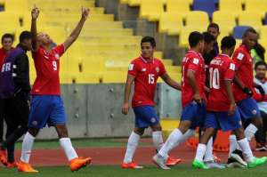 Andy Reyes (i) y Kevin Masis (15) fueron los autores de los goles del combinado tico. Foto: AFP