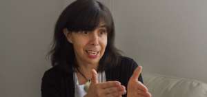 Gina Benavides. Defensora del Pueblo  