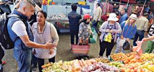 La semana anterior, la nueva administraci&oacute;n municipal emprendi&oacute; varias inspecciones en el Mercado El Arenal para constatar su condiciones.
