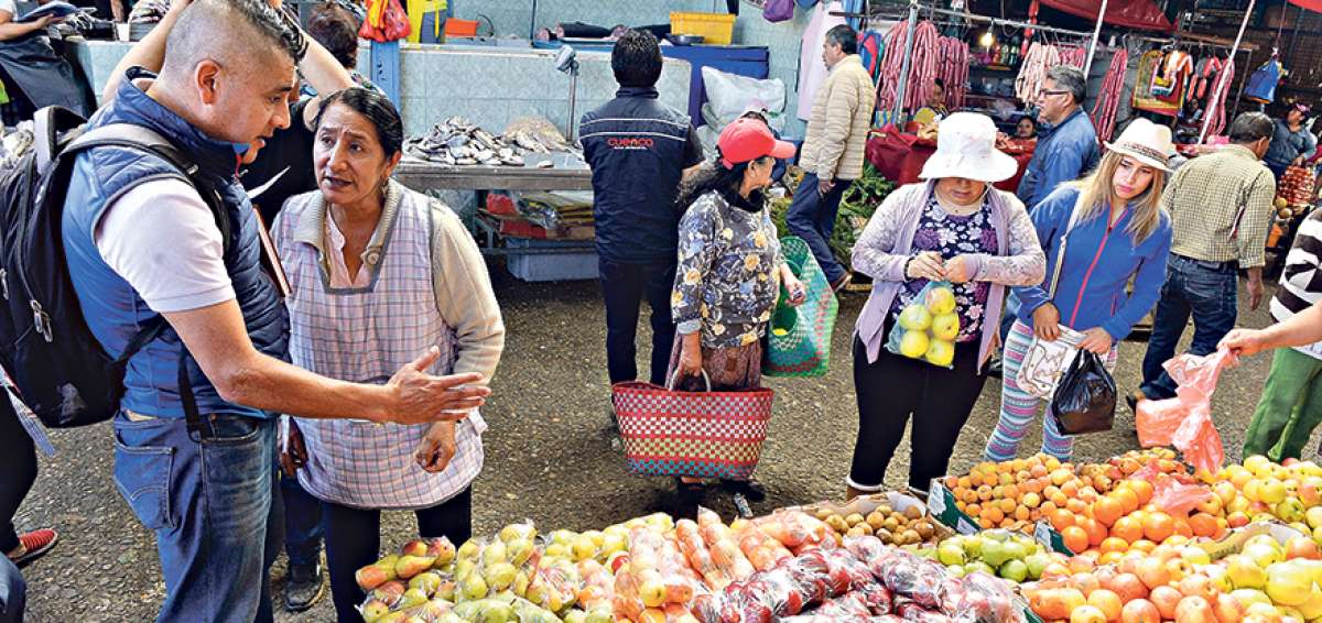 La semana anterior, la nueva administraci&oacute;n municipal emprendi&oacute; varias inspecciones en el Mercado El Arenal para constatar su condiciones.