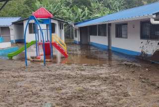 Según el reporte, hay viviendas en riesgo, un puente afectado y una persona desaparecida